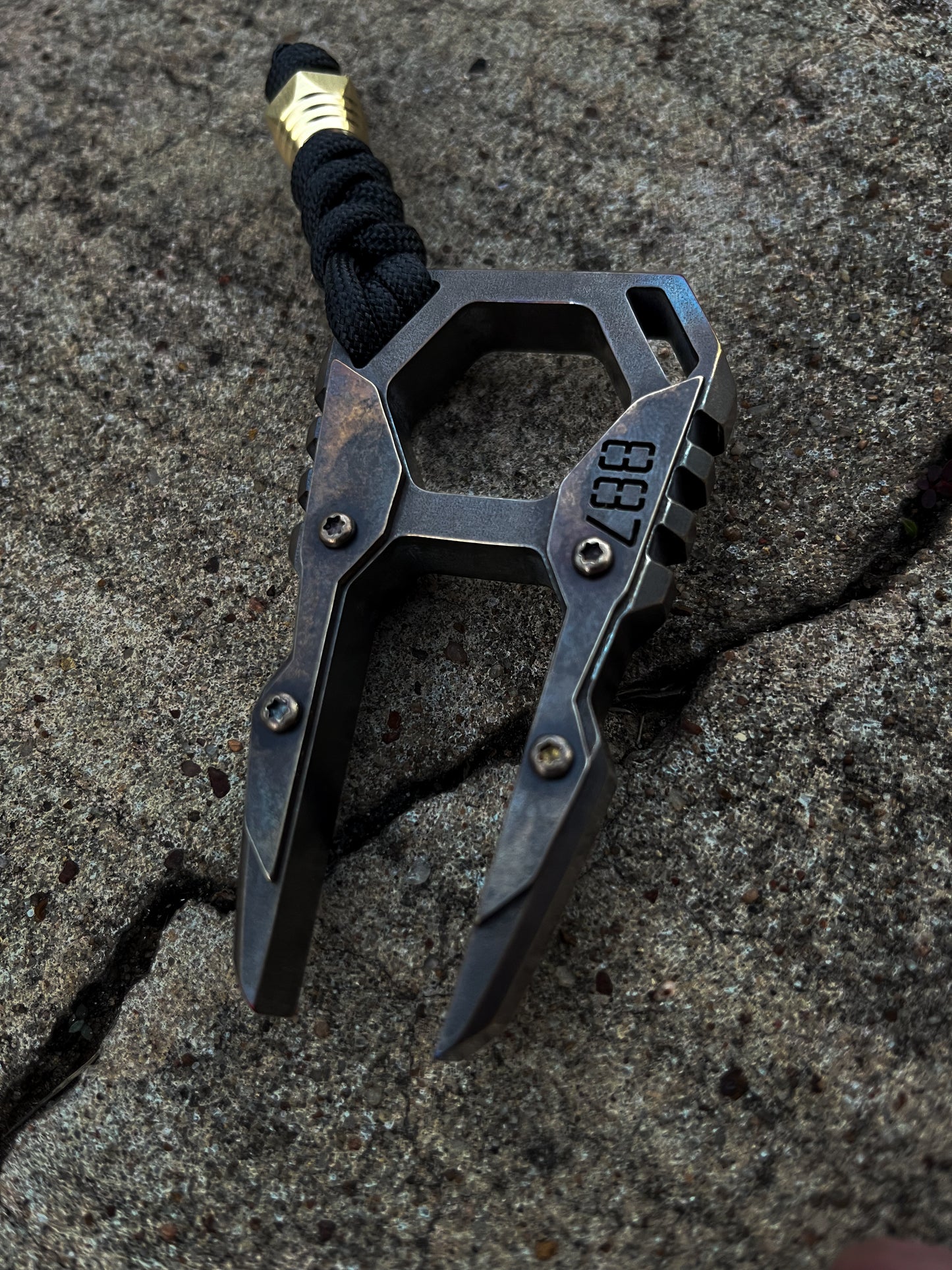 Armored 887