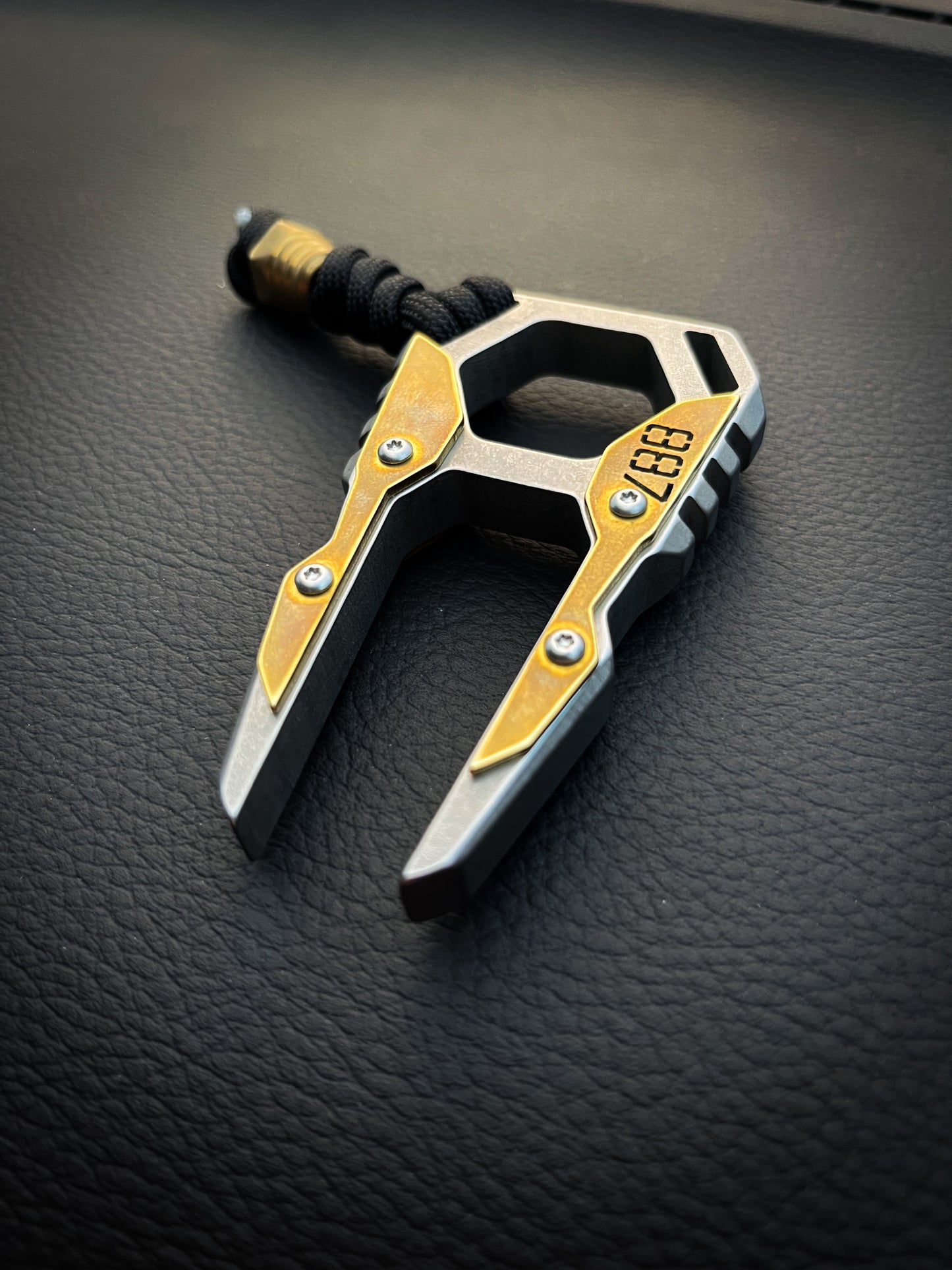 Armored 887