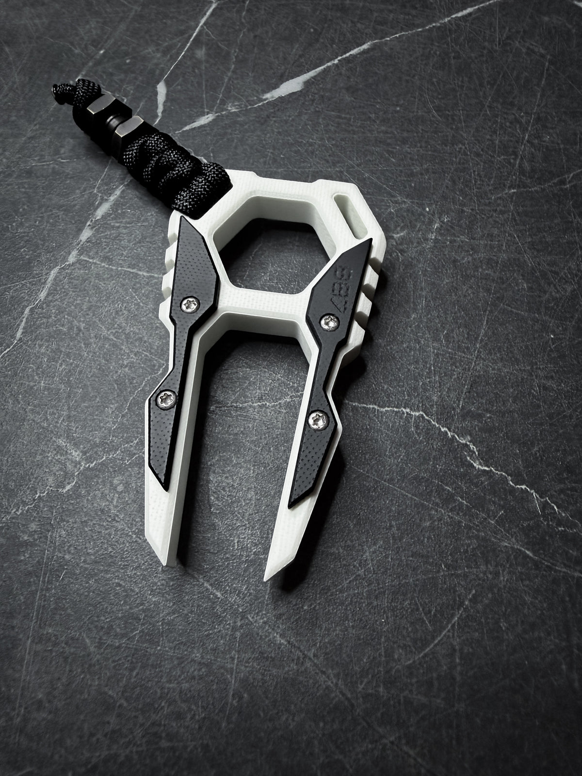 Armored 887